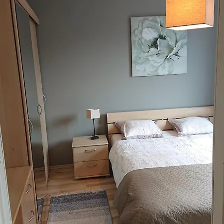 Centre! Prime Location, 55 M2 Near Old Town Lägenhet *