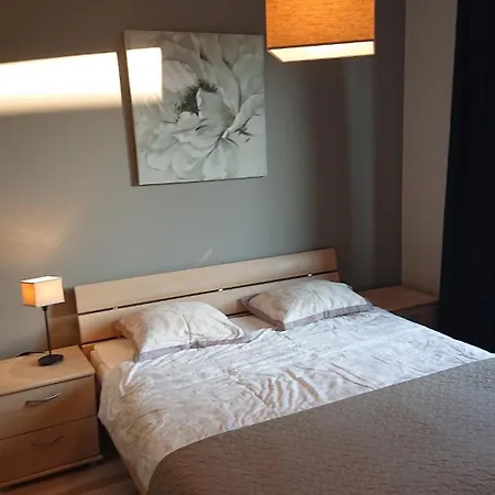 Centre! Prime Location, 55 M2 Near Old Town 탈린